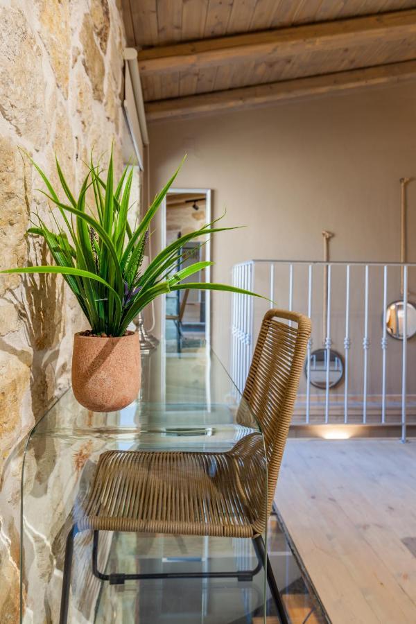 Evangelia Casa, Comfy Stay, Centrally, With Views! Iraklion Buitenkant foto